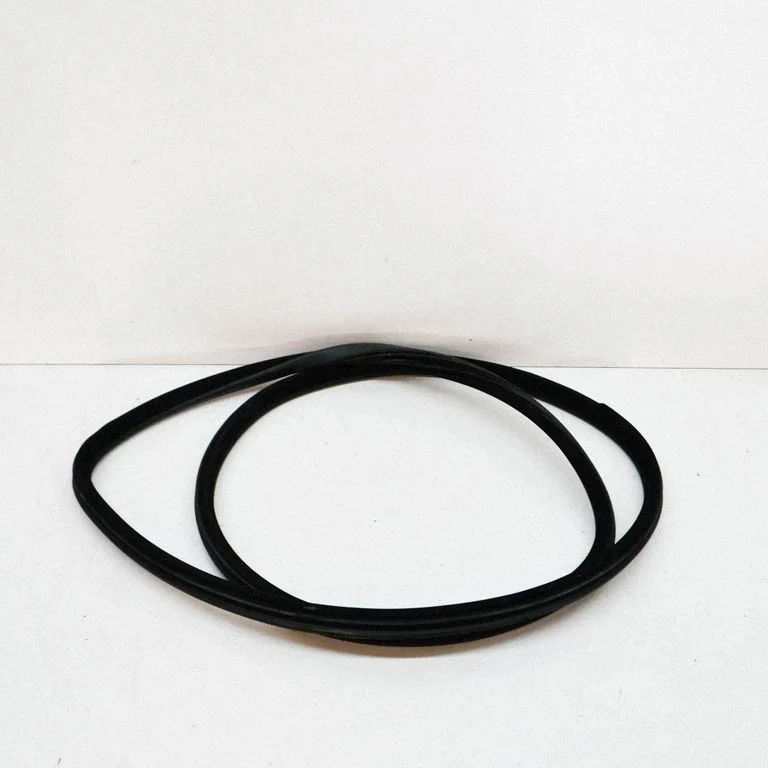 Rubber seal rear door – Mercedes-Benz ML-Class W164 (2005-2011)