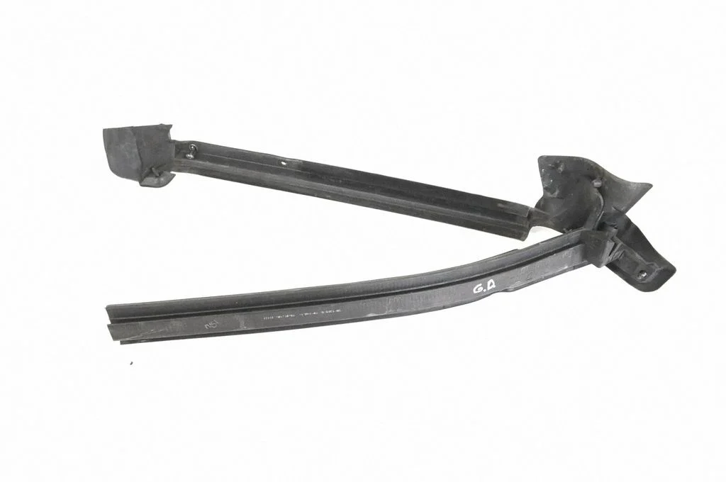 Rubber seal rear door 080861000 – Ferrari California F149 (2008-2014)