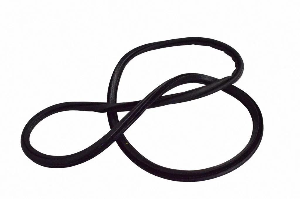 Rubber seal rear door – Volvo S90, V90 (2016-)