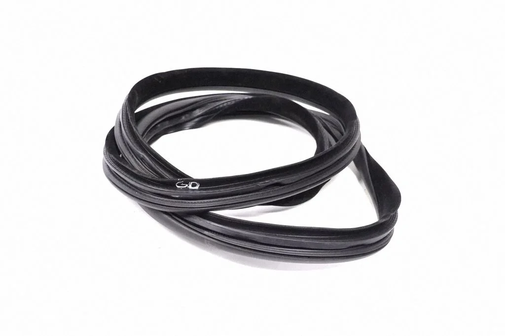 Rubber seal rear door J9C3253A10A