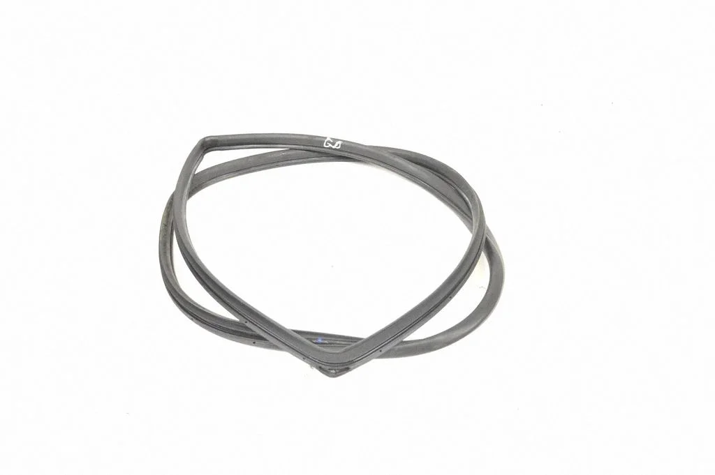 Rubber seal rear door – Toyota RAV 4 (XA20) (2000-2005)