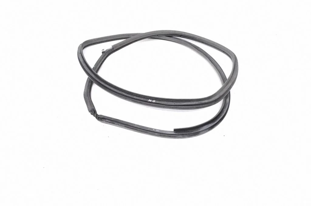 Rubber seal rear door – Toyota Prius (XW20) (2003-2009)