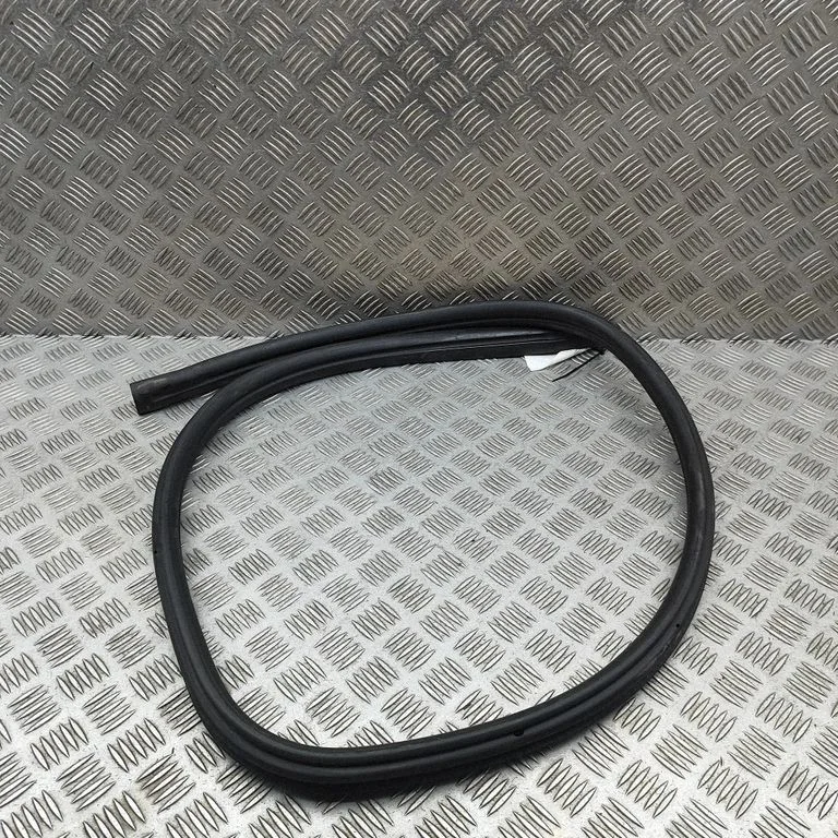 Rubber seal front coupe door 98753707503