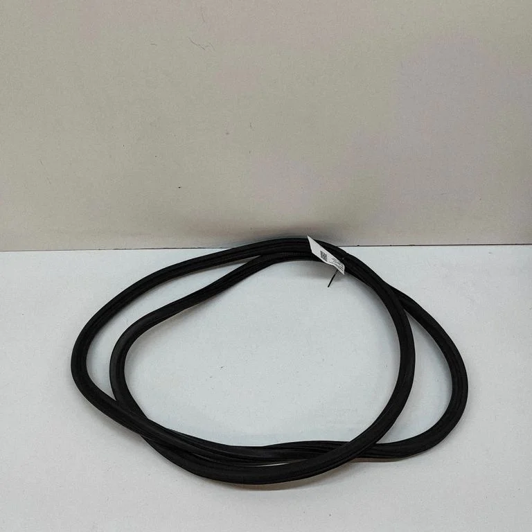 Rubber seal front coupe door 4G0837911C