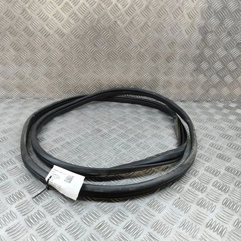 Kupee esiukse tihend KB7W59760A – Mazda CX-5 II (2017-2025)