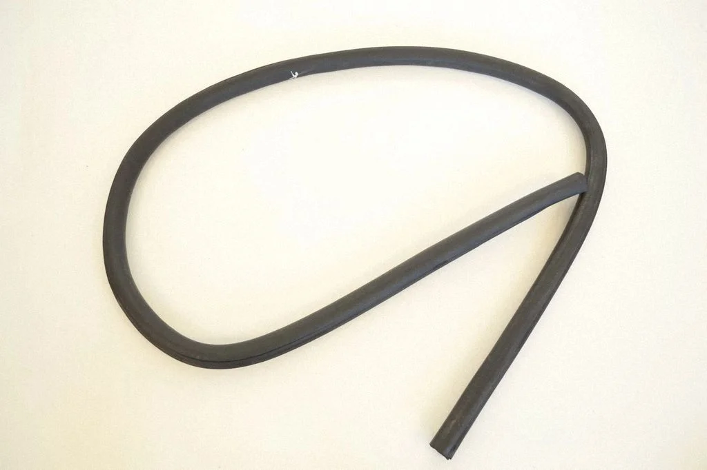 Rubber seal front coupe door 1K8867911B