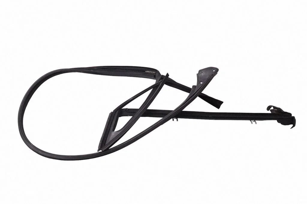 Blīvgumija (uz priekšējām durvīm) A20767003