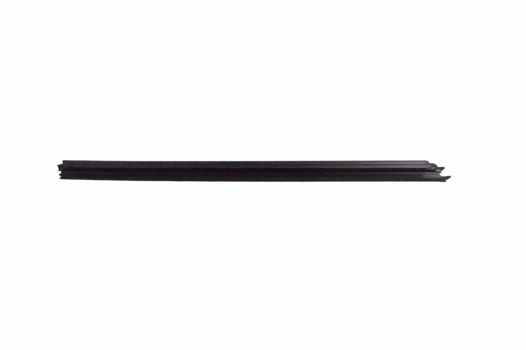 Kupee esiukse tihend – BMW 7-seeria G11 G12 (2015-2022)