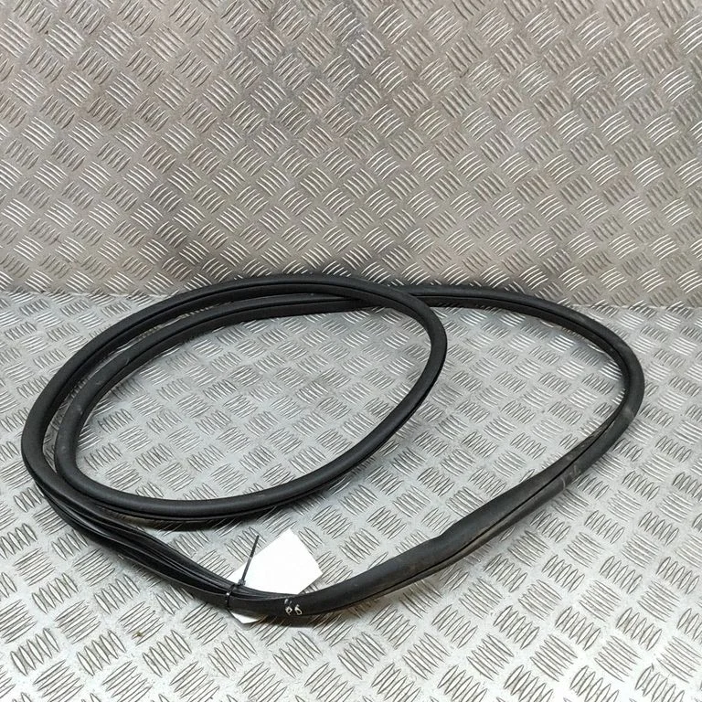 Rubber seal front door (on door) 11198165 – MG MG3 III (2024-)