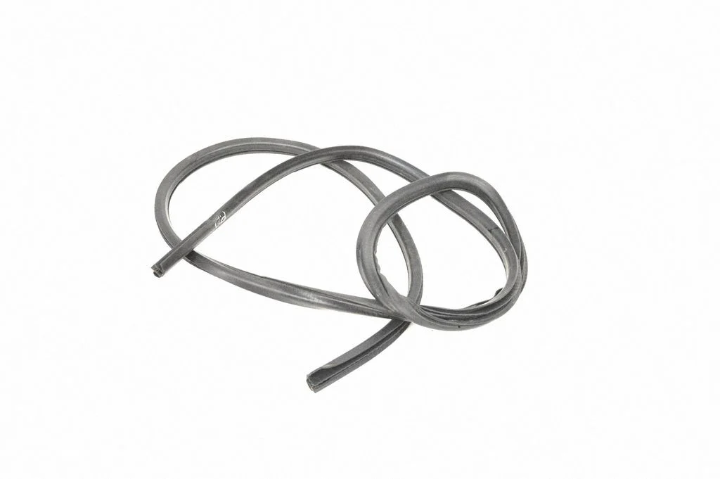 Rubber seal front door (on door) – right