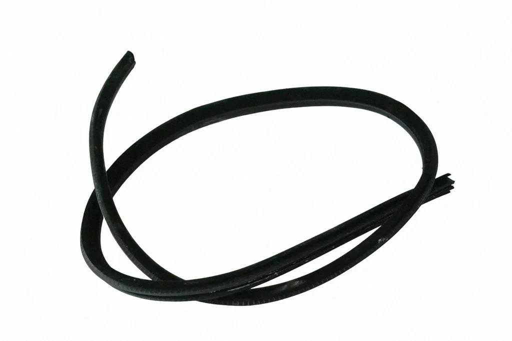 Rubber seal front door (on door) – right