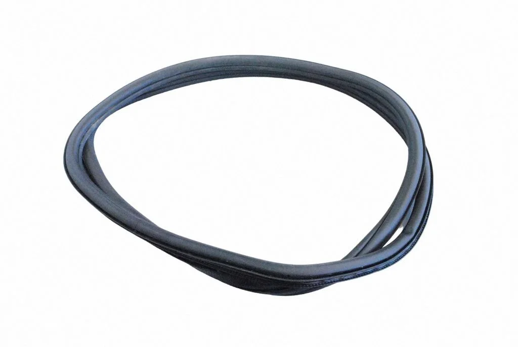 Priekšējā blīvgumija (uz durvīm) 10A867911B