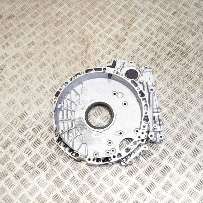 Other engine bay part A6540106102