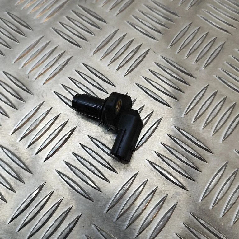 Camshaft position sensor – Jaguar XJ X351 (2009-2019)