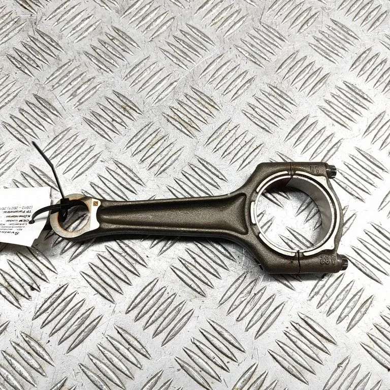 Connecting rod/conrod 8623419