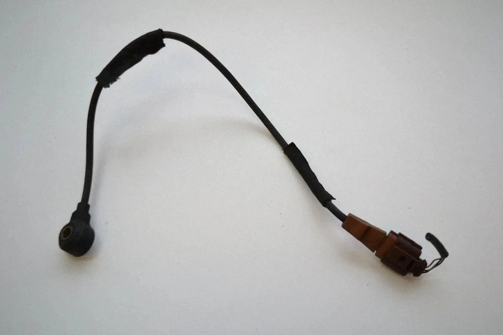 Detonation knock sensor – Audi A8 S8 D3 4E (2002-2009)