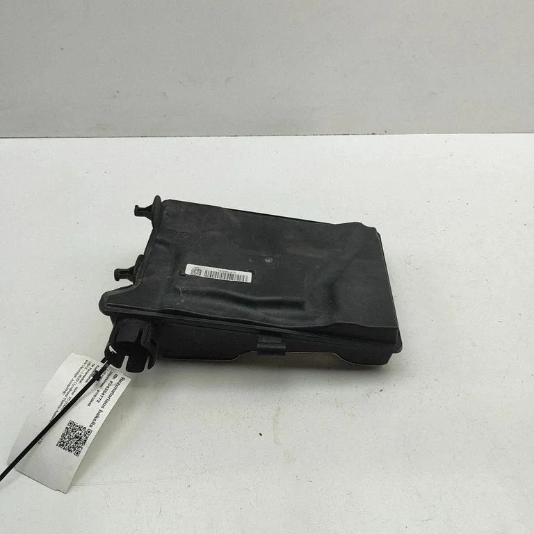 Intake resonator – BMW X5M G05 F95 (2019-)