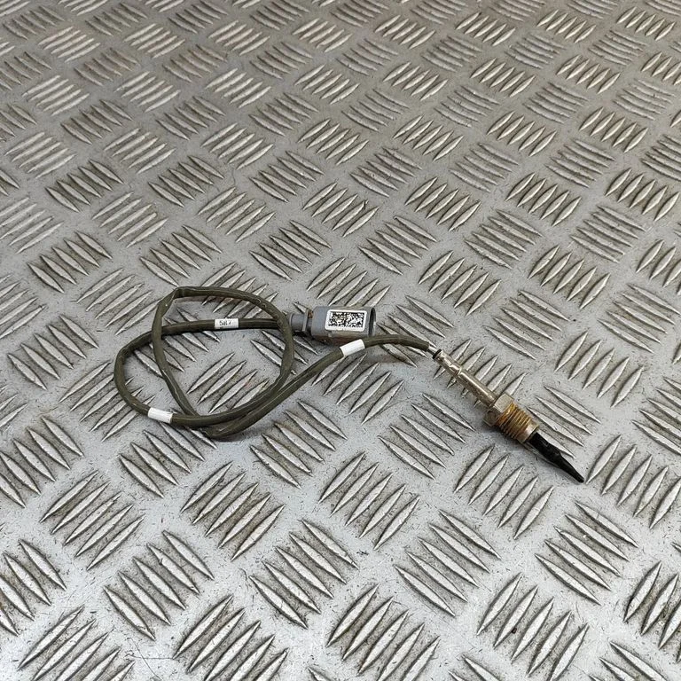 Heitgaasi temperatuuriandur 05L906088BK