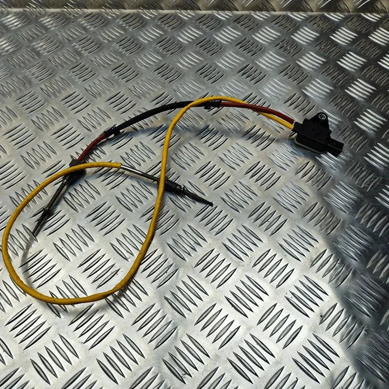 Exhaust gas temperature sensor 226580873R