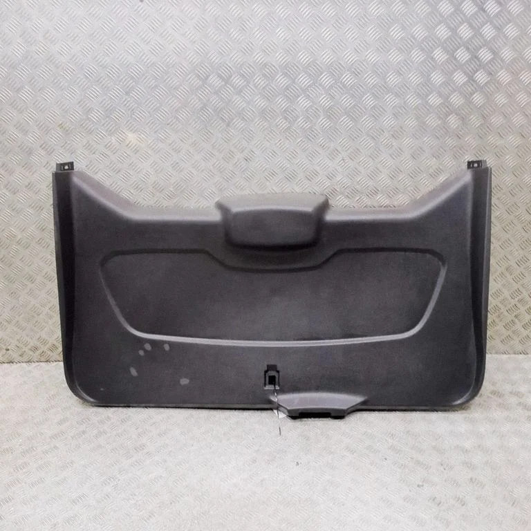 Aizmugurējā vāka apdare DT11K40411A