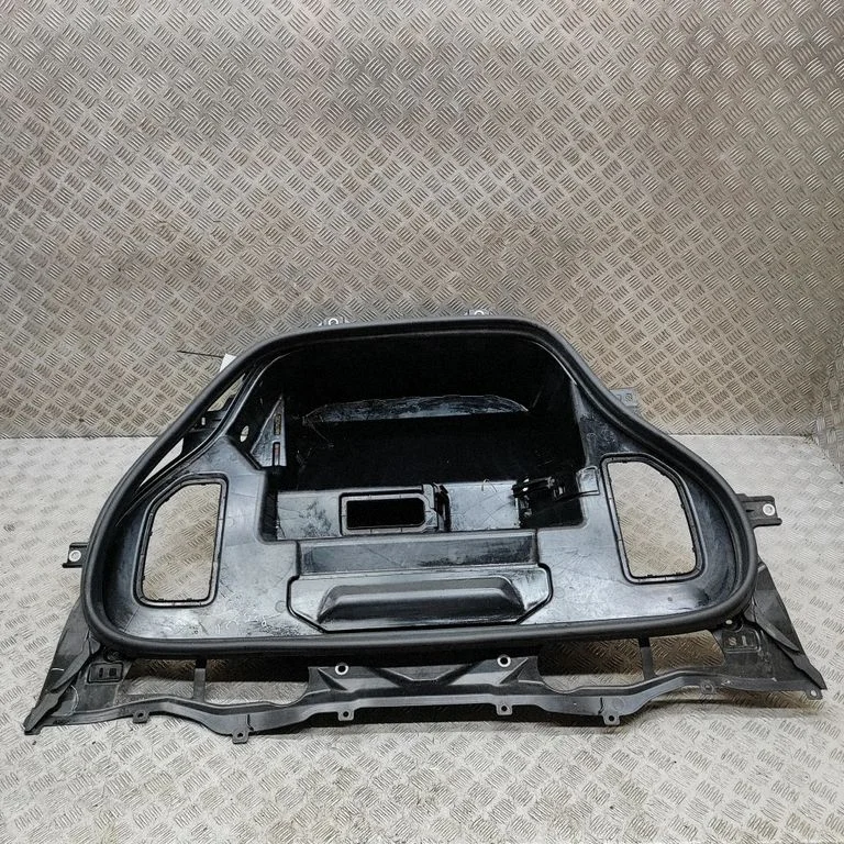Tailgate trim 95C805075A