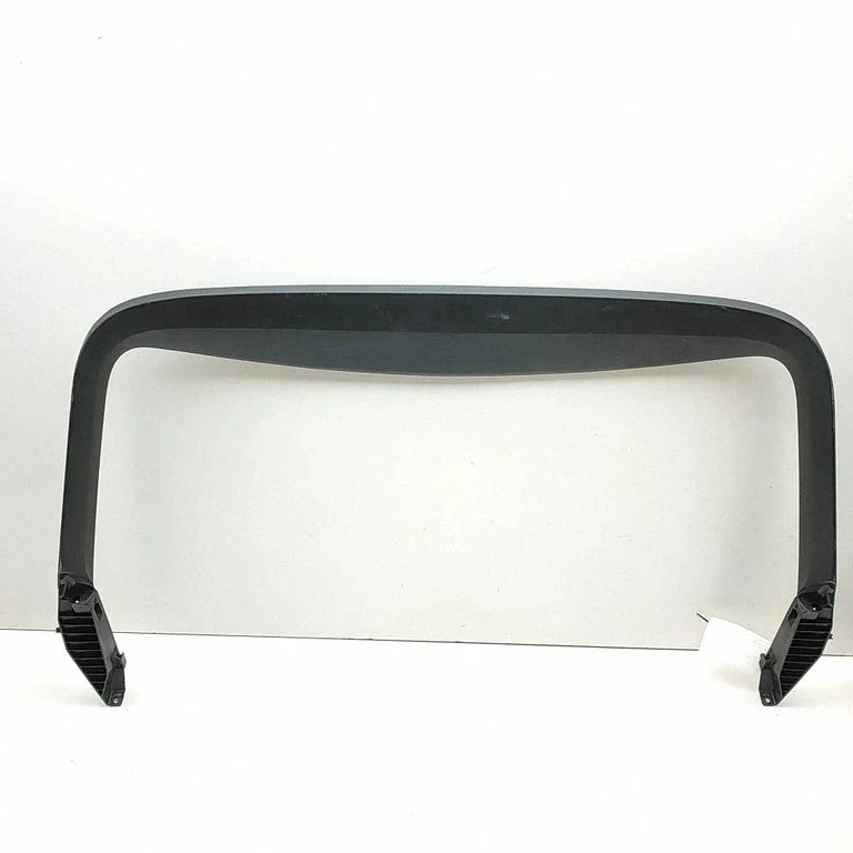 Tailgate trim 3V9867605