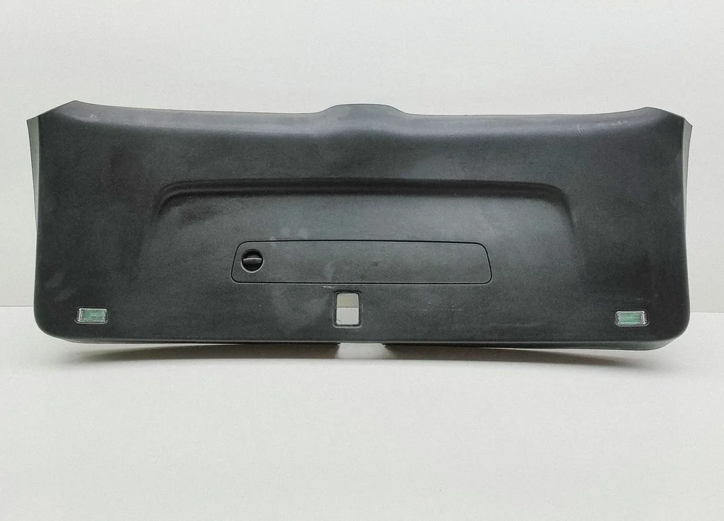 Tailgate trim 4M0867973J