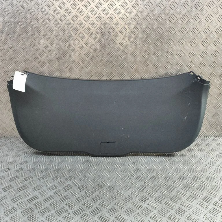 Listwa klapy bagażnika 64781F4050
