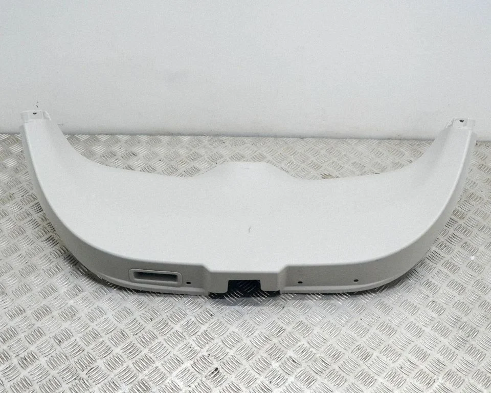 Aizmugurējā vāka apdare 909015SH0A