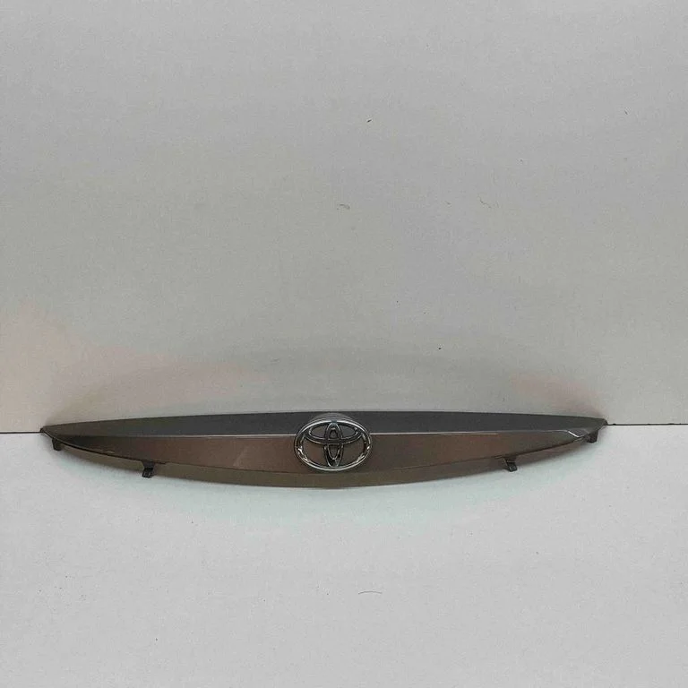 Tailgate trim – Toyota Auris E180 (2012-2018)