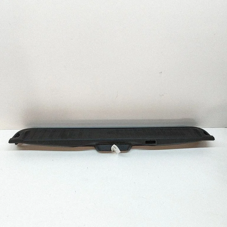 Aizmugurējā vāka apdare 7417430