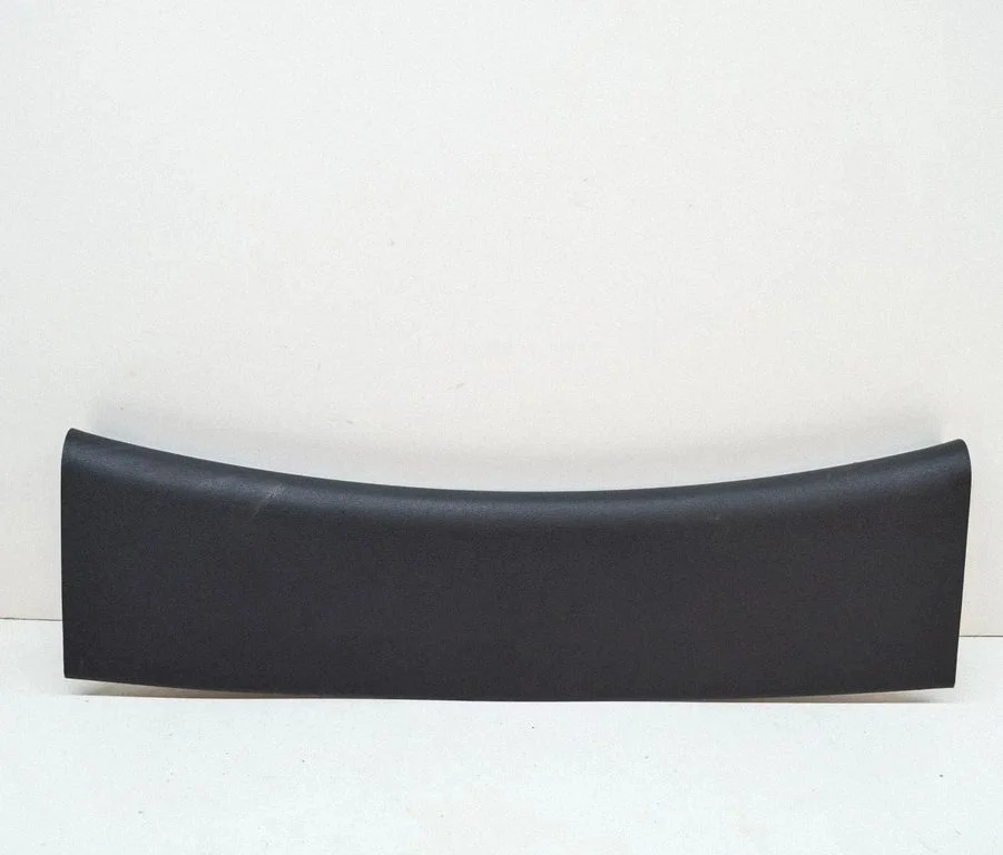 Aizmugurējā vāka apdare 81715G2000