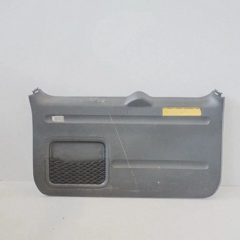 Aizmugurējā vāka apdare 677514204677514205
