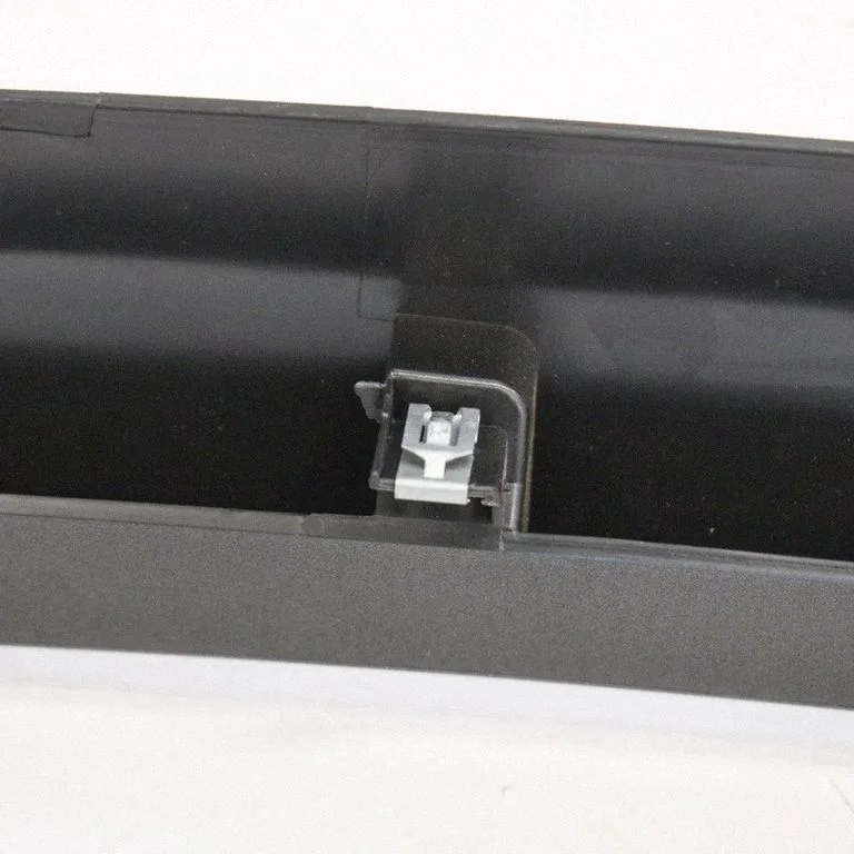 Aizmugurējā vāka apdare – Volvo XC90 (2014-)