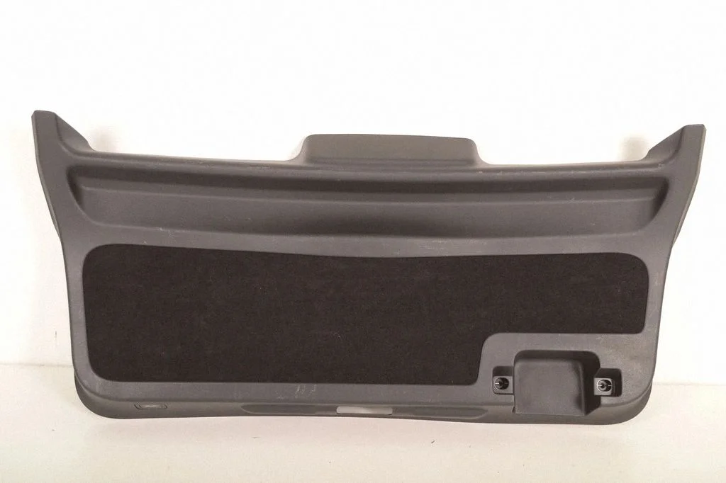 Listwa klapy bagażnika CH3240705A
