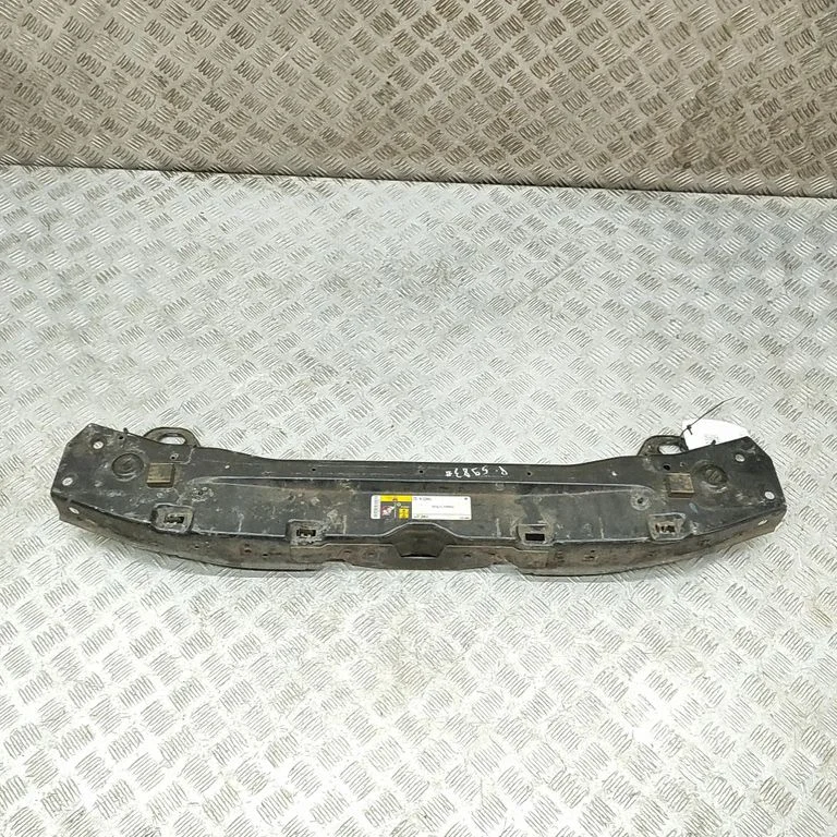 Radiatoru paneļa augšējā daļa 5156110AB