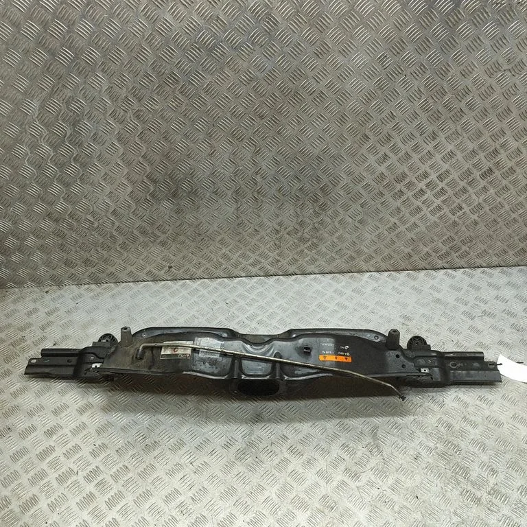 Radiatoru paneļa augšējā daļa 1675069780