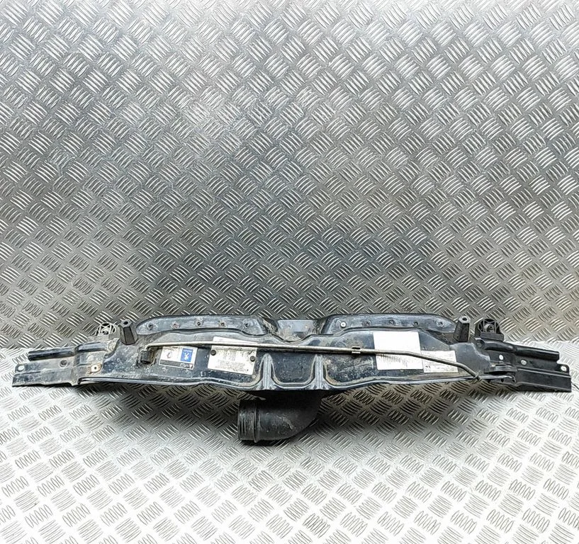 Radiatoru paneļa augšējā daļa 1675069780