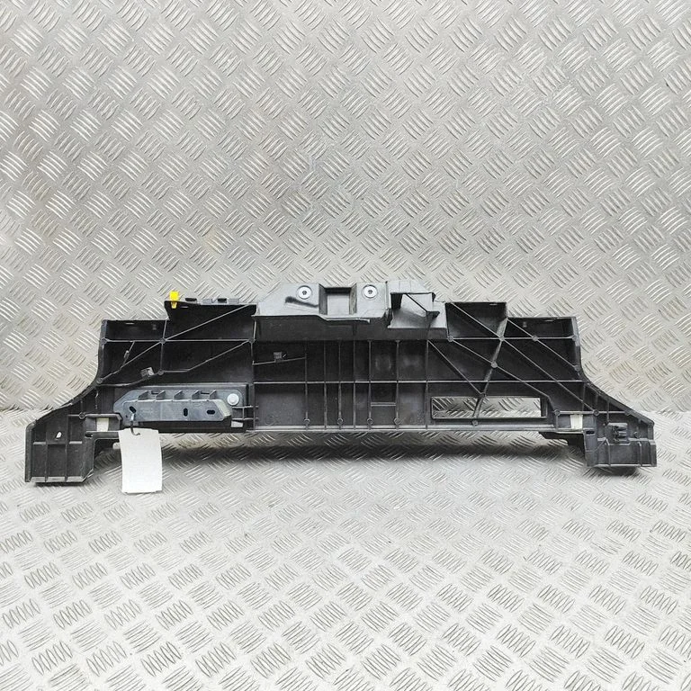 Radiatoru paneļa augšējā daļa 9830512680