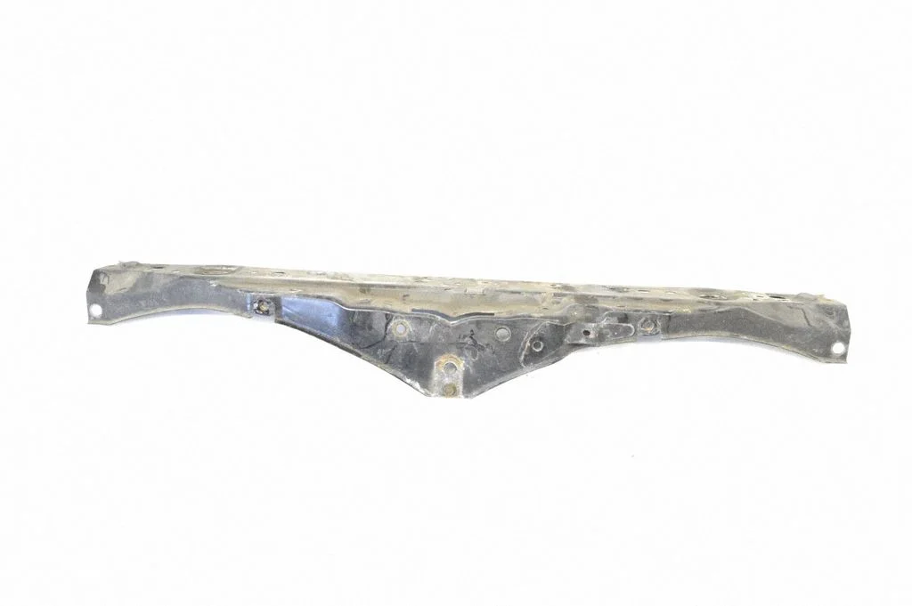 Radiatoru paneļa augšējā daļa 72815