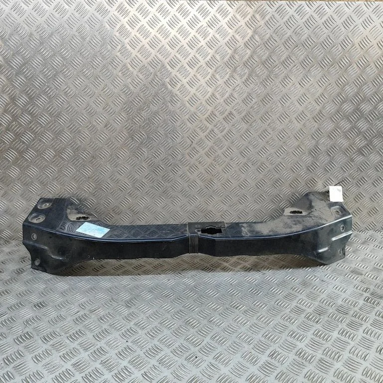 Radiatoru paneļa augšējā daļa A1636200616