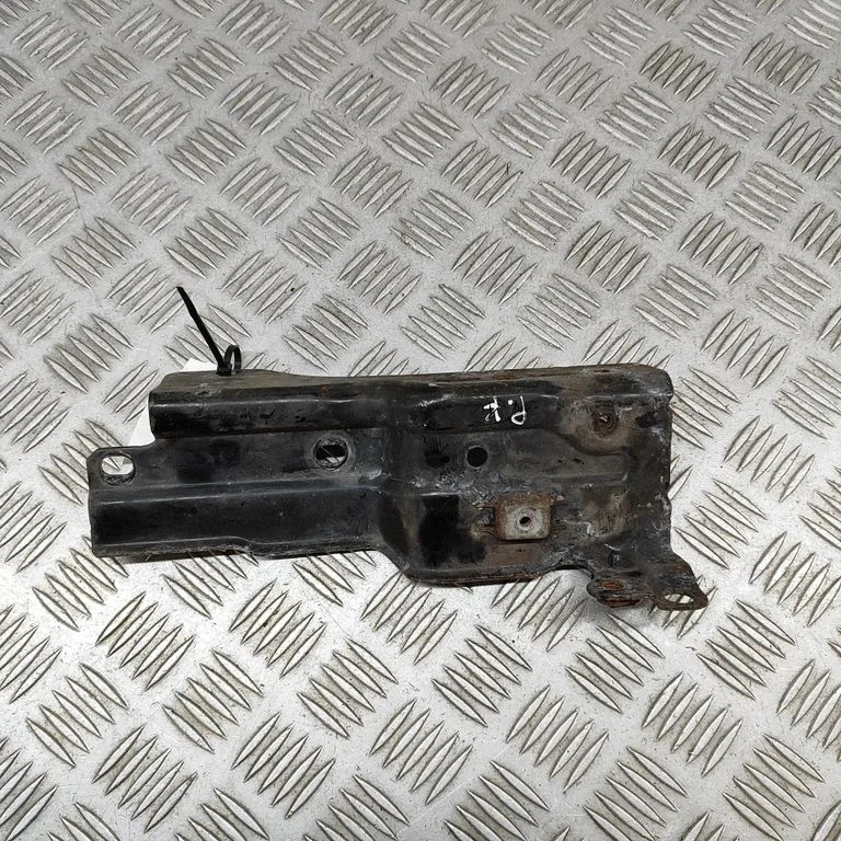 Radiatoru paneļa augšējā daļa 1675069780