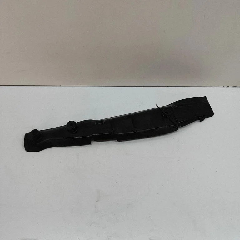 Fender trim (molding) 8W6821111