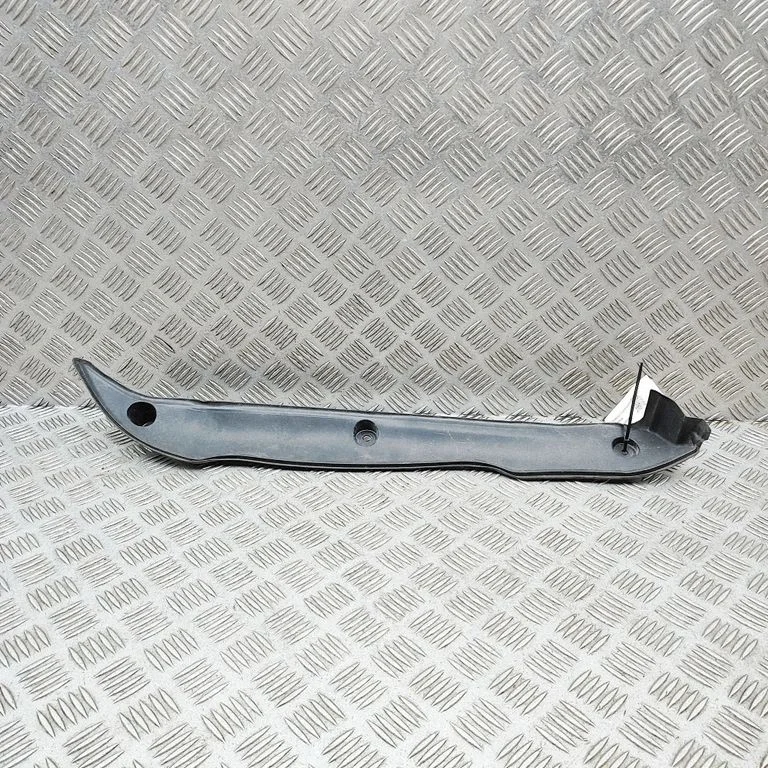 Spārna apdare (moldings) – Porsche Panamera (971) (2017-2024)