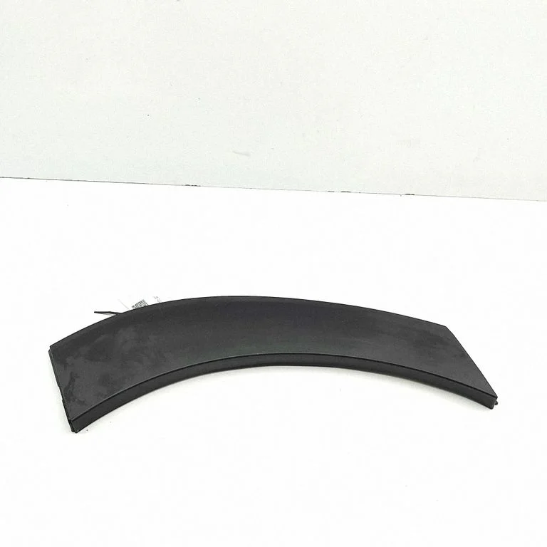 Spārna apdare (moldings) 87744D7000