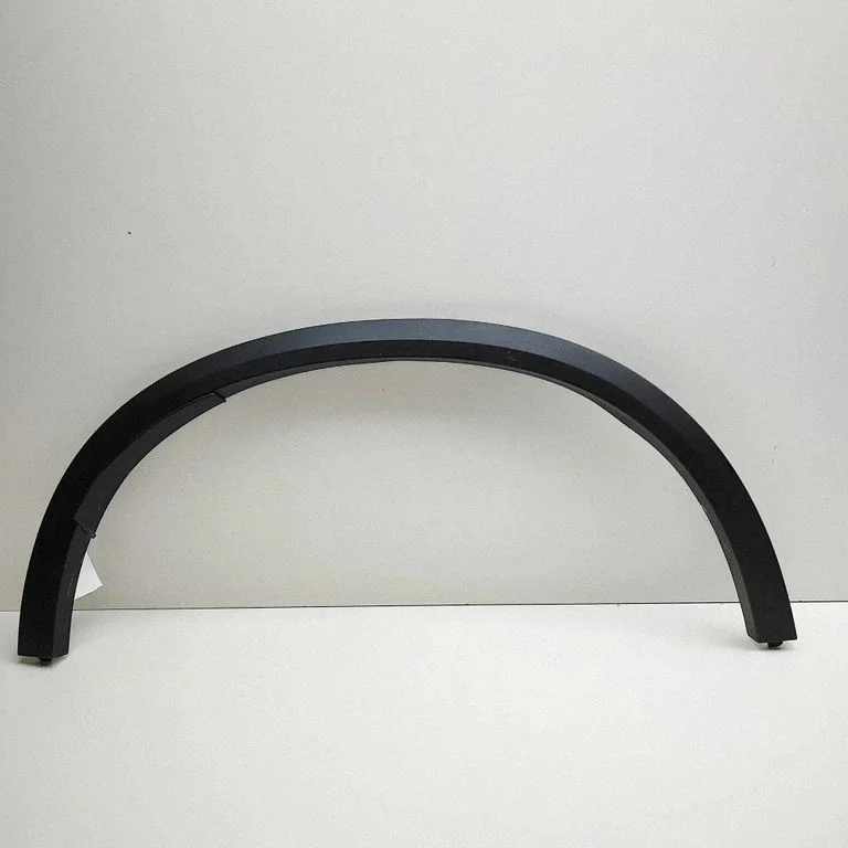 Fender trim (molding) 7440920