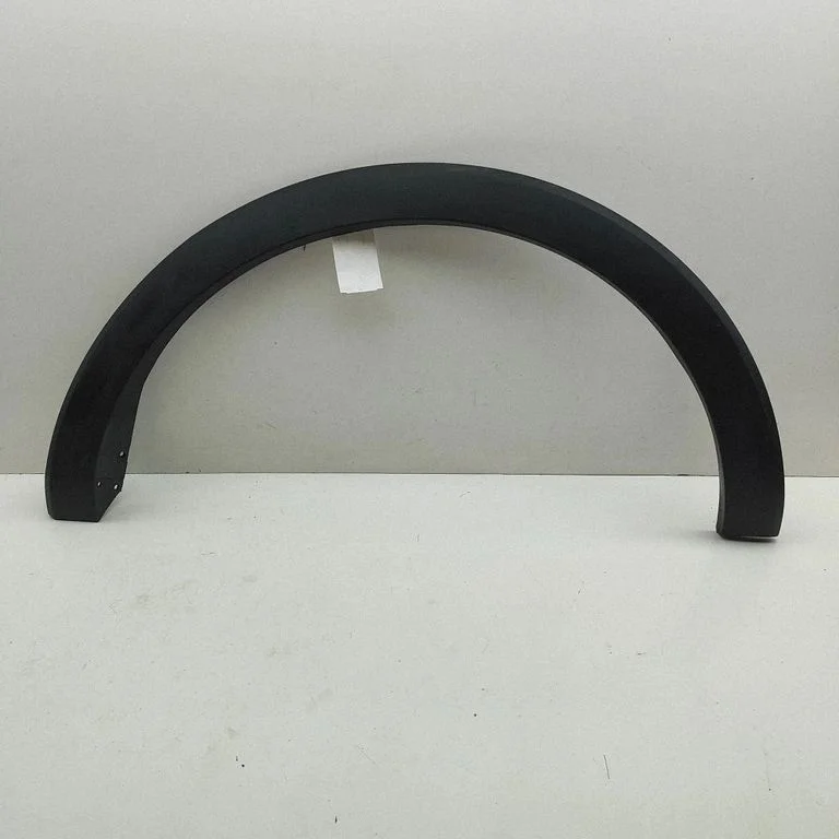 Fender trim (molding) – Ford E-Transit (2020-)