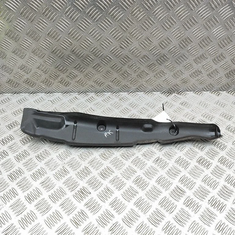 Fender trim (molding) 8W0821111