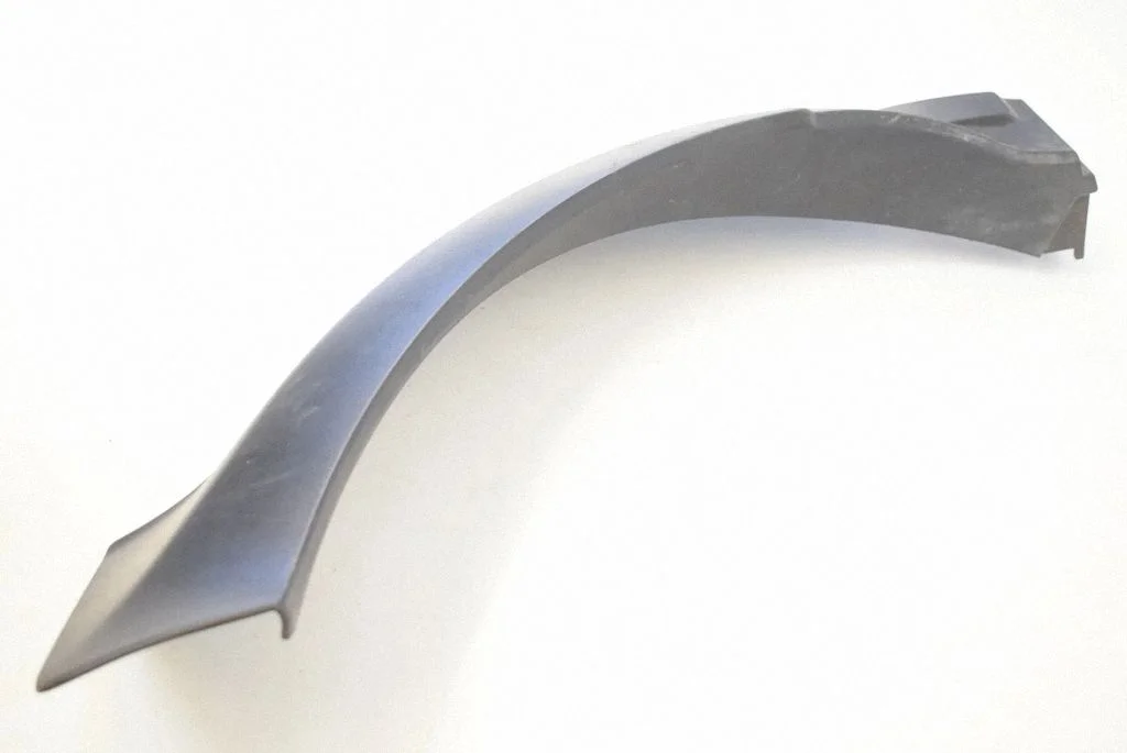 Poritiiva iluliist (molding) DK6228370A