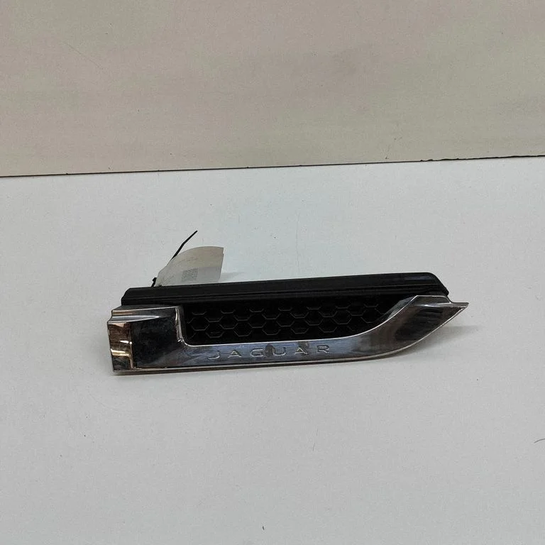 Fender trim (molding) EX53280B10
